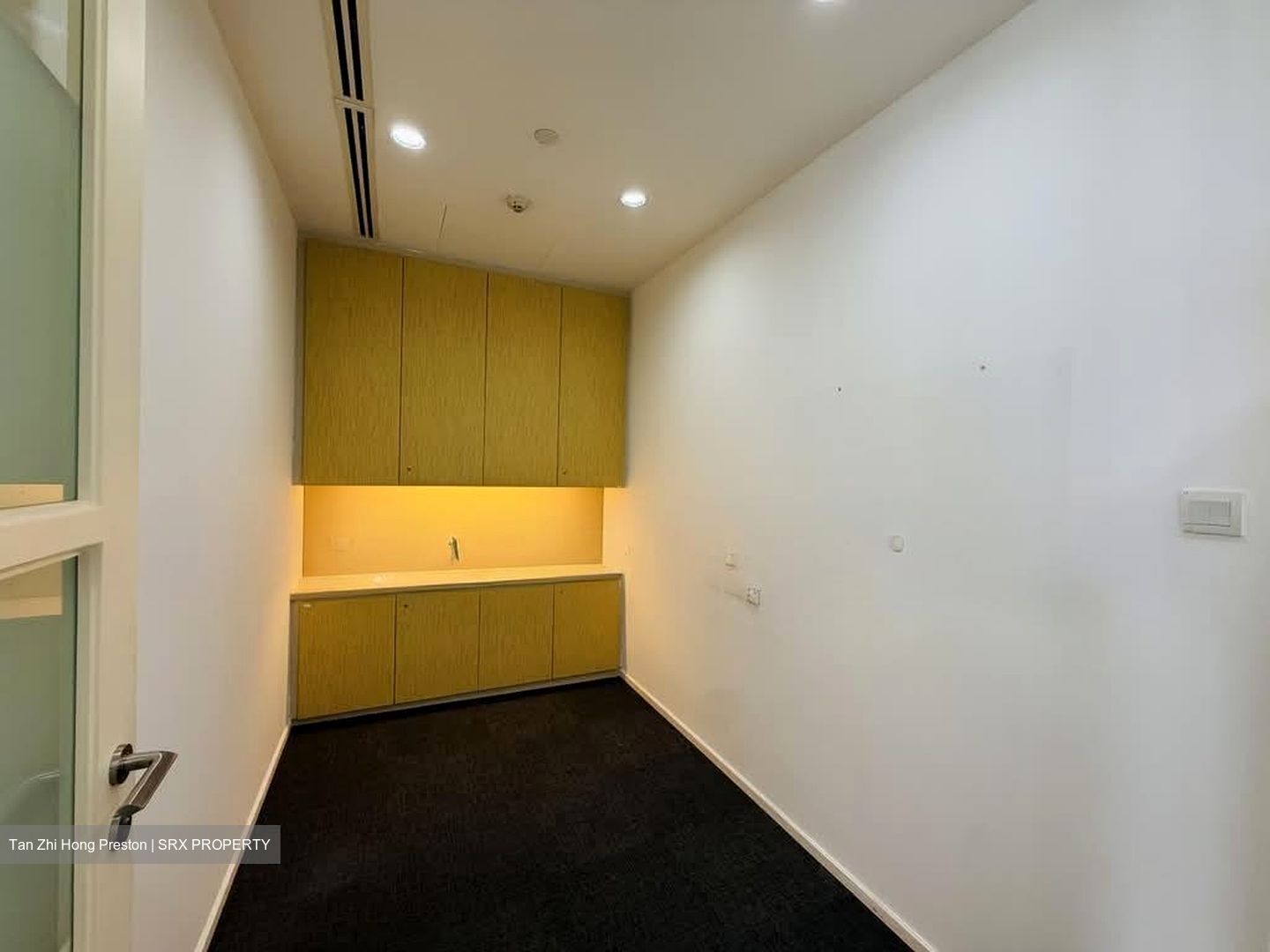 Ocbc Centre (D1), Office #594033501